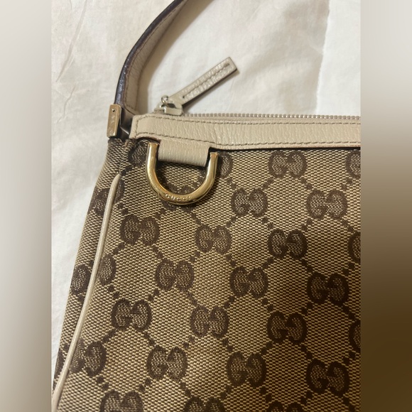 Gucci Abbey Pochette With COA And Dustbag - Picture 3 of 11